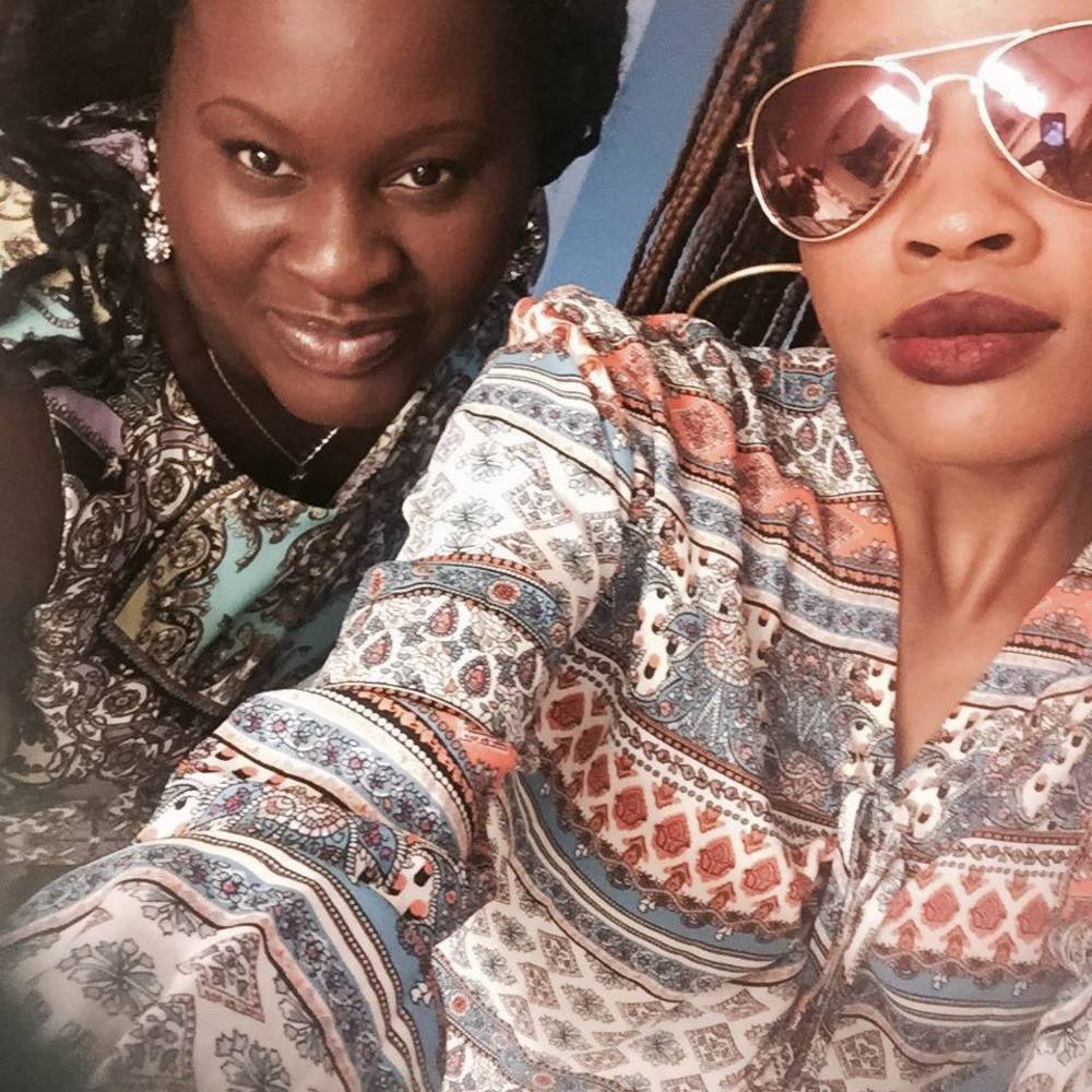 Meet your Posher, Ebony